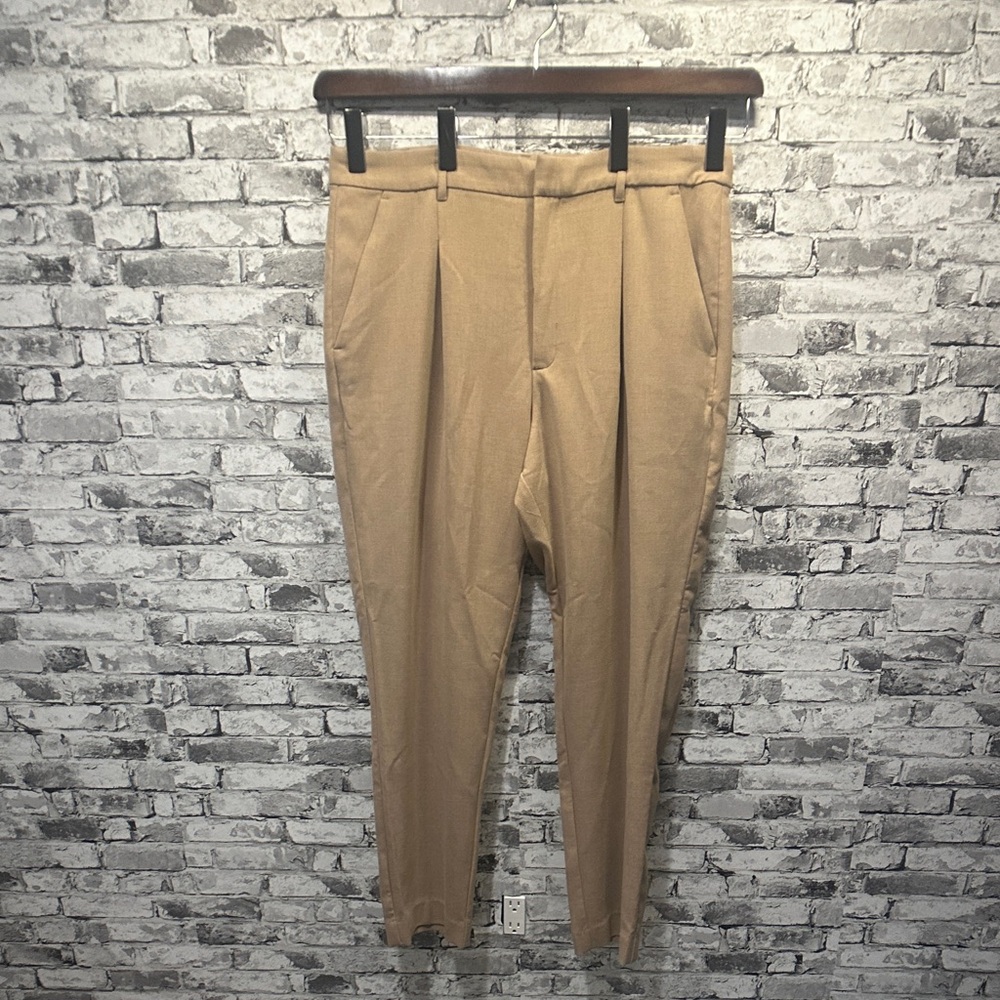 EUC Banana Republic Women's Tan Trousers Size 16